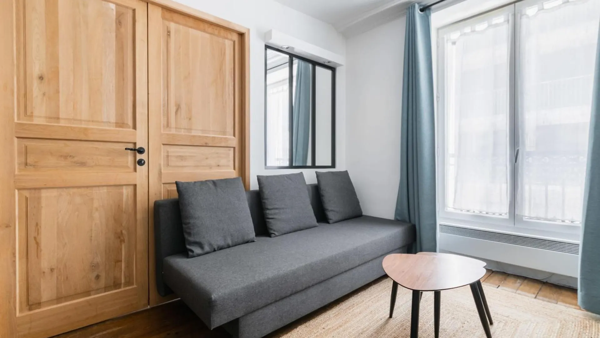 2 Pieces Confortable Metro Duroc - Paris 6 -4P - Flat-Guest France
