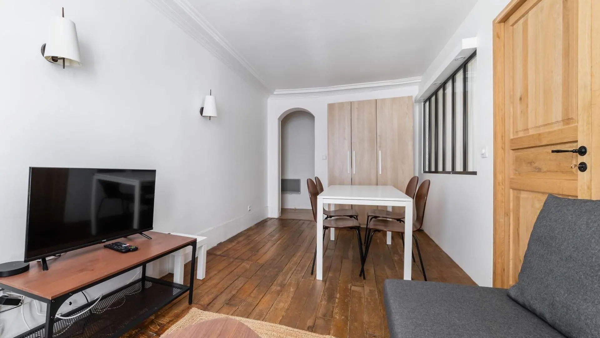 2 Pieces Confortable Metro Duroc - Paris 6 -4P - Flat-Guest 0*,  France